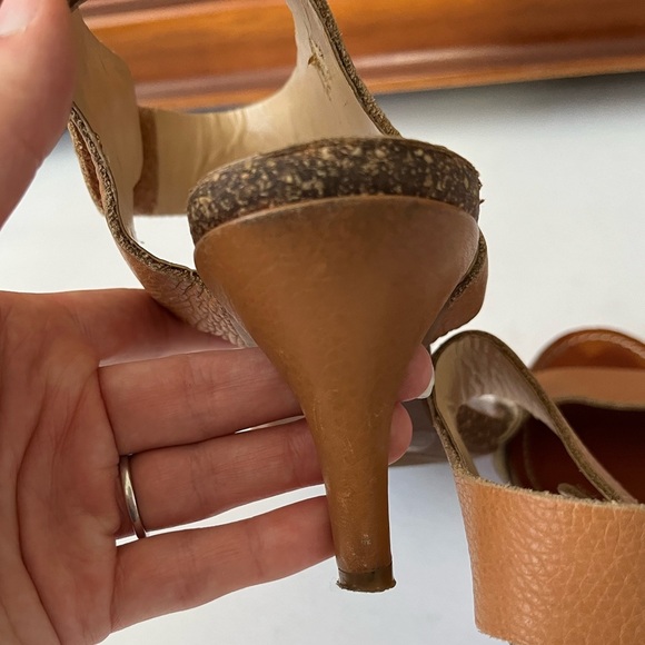 Vince Camuto Metallic Silver & Dark Nude Leather Ankle Strap Heels Womens Size 8 - Picture 14 of 16